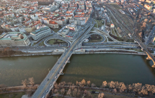 Praha prověřila možnosti koncertního sálu na Vltavské