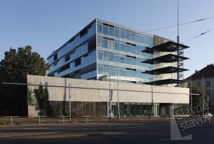 (Čeština) Administrativní budova MUZO