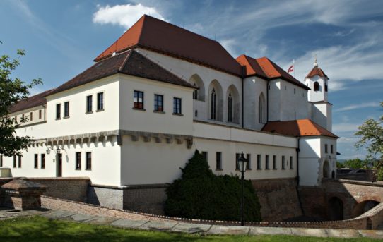 Statutární město Brno – výstava Architektura pro Korunu. Lidé a architektura v době Karla IV.