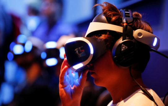 Až za hranu vaší představivosti: virtuální realita / Video