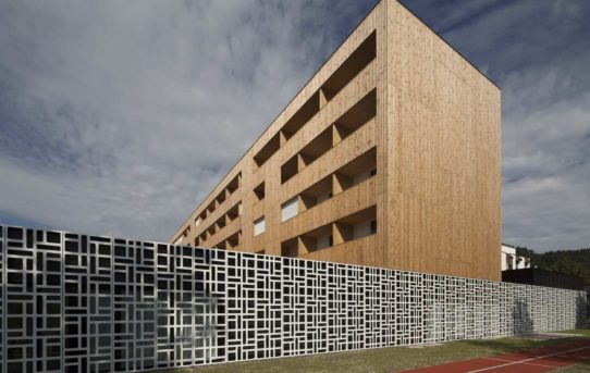 Rozšíření Hotelu Säntispark od Carlos Martinez Architekten