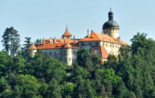 (Čeština) Hrad Grabštejn/video - Cena Opera Historica Libereckého kraje