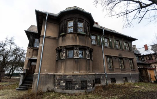 (Čeština) V Ostravě začne rekonstrukce památkově chráněné Grossmannovy vily