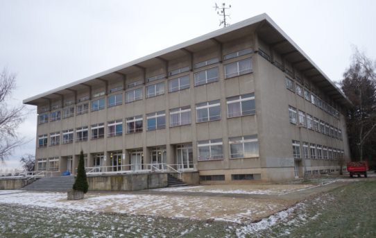 (Čeština) Střední zemědělská technická škola
